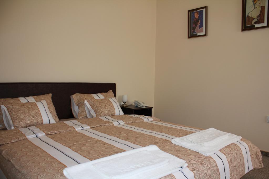 Hotel Feniks Požarevac Kamer foto