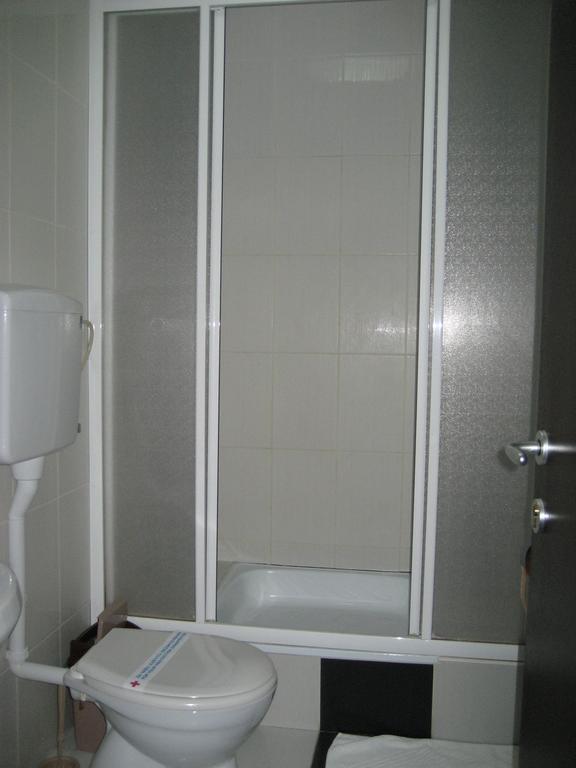 Hotel Feniks Požarevac Buitenkant foto